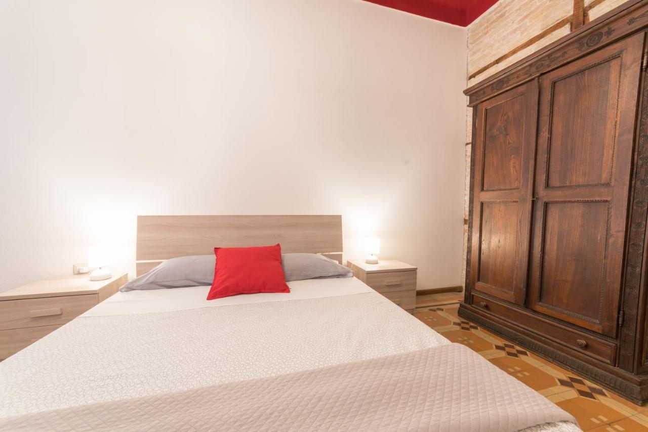 Appartamento Genovesi . Intero Apt . Wifi . Ac Cagliari Zewnętrze zdjęcie