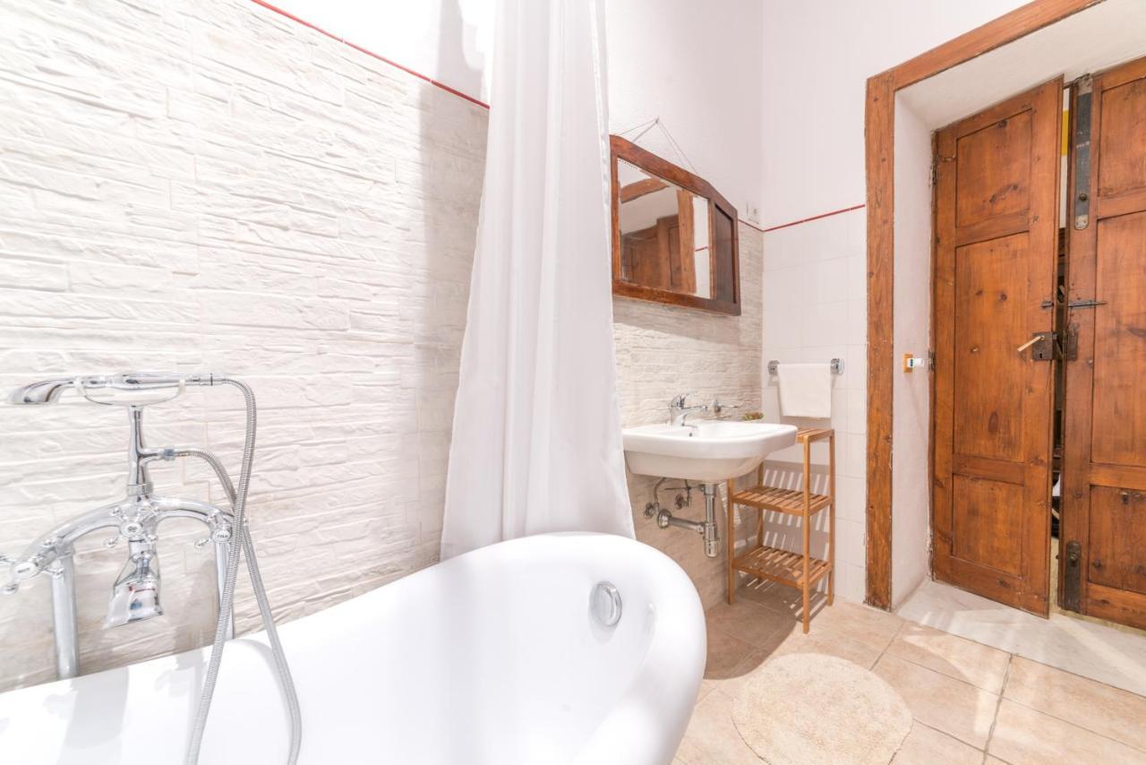 Appartamento Genovesi . Intero Apt . Wifi . Ac Cagliari Zewnętrze zdjęcie